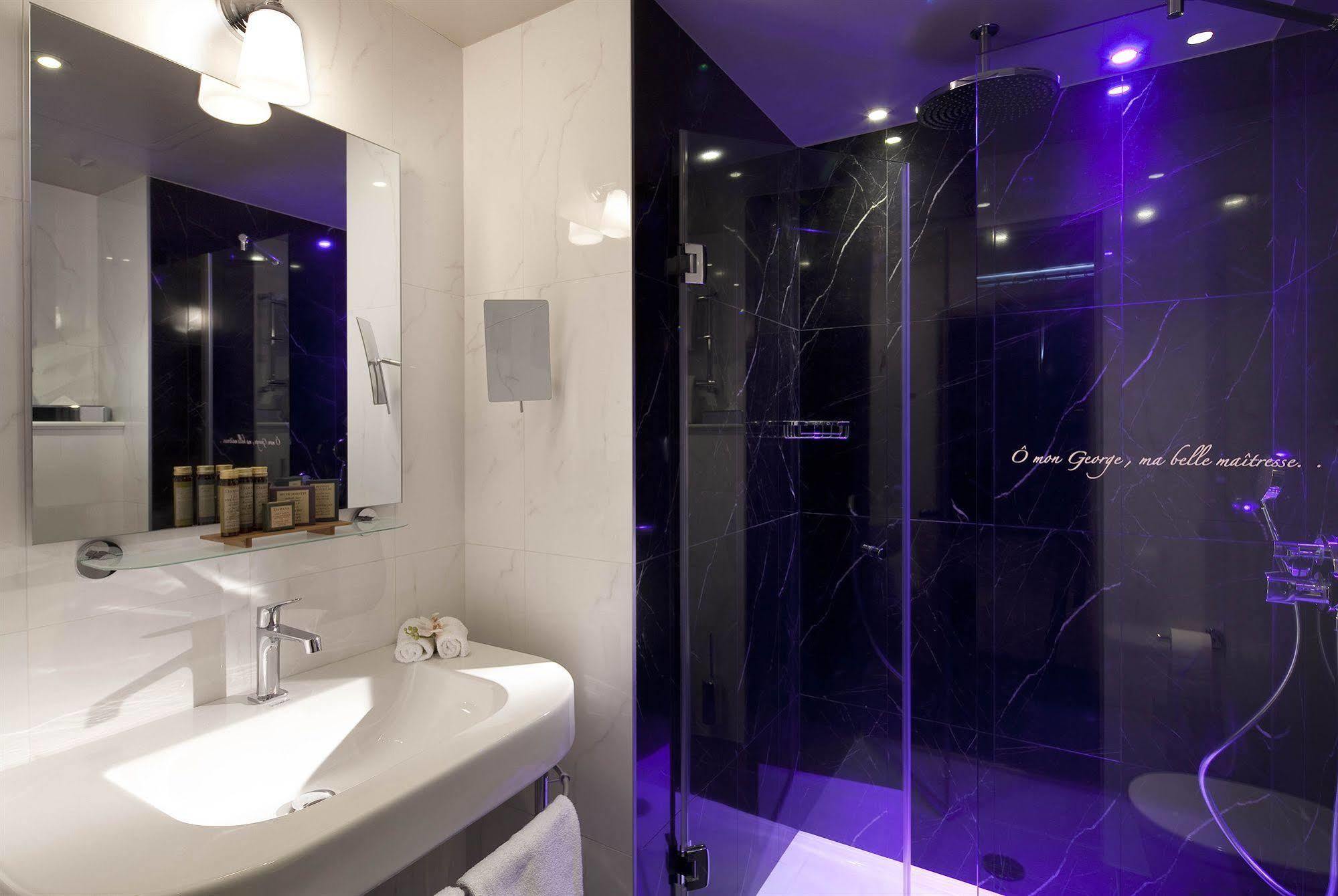Les Plumes Hotel Paris Rom bilde
